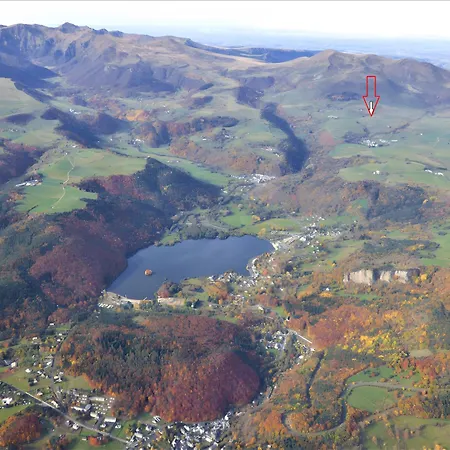 Le Balcon Des Puys Casa de Férias Chambon-sur-Lac